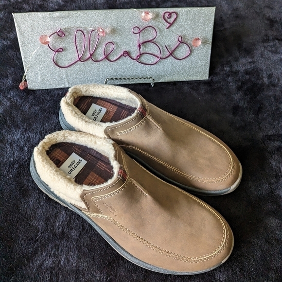 Men's Slide On Shoes - Picture 1 of 8